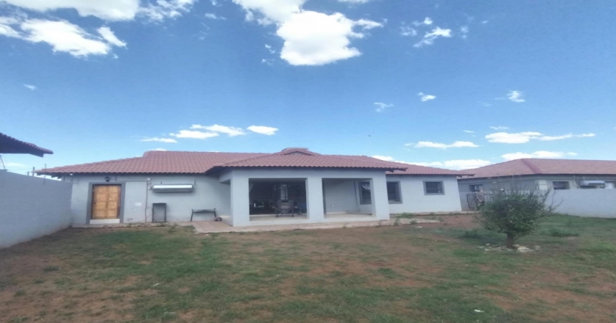 3 Bedroom Property for Sale in Kuruman Northern Cape